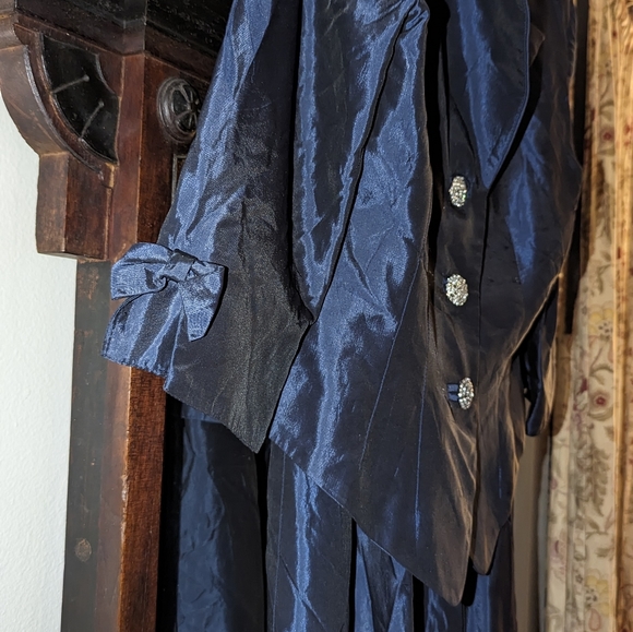 JS Collections size 10 navy skirt suit vintage. - Picture 2 of 16